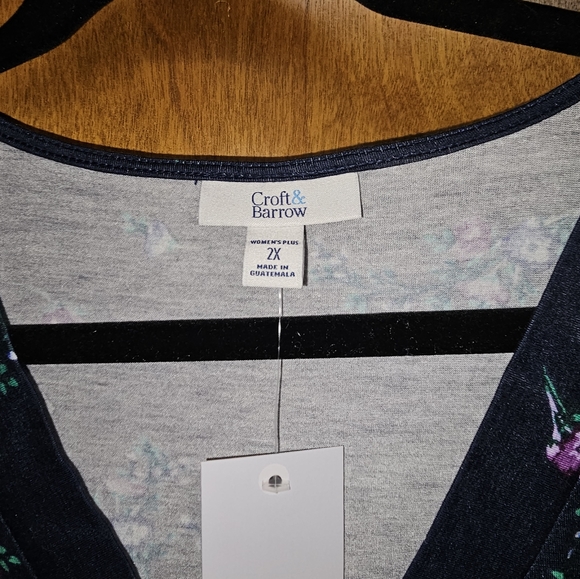 Croft & Barrow Blue Top with floral accents - Picture 2 of 4